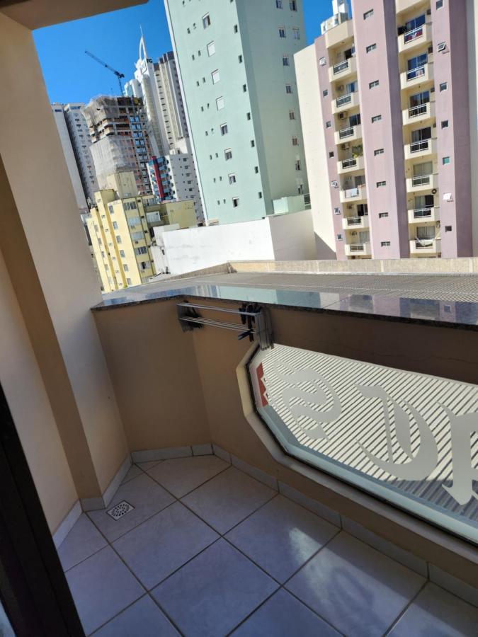 2 Quartos A 200Mts Praia Central, Garagem, Churrasqueira, Wi-Fi 90 Mbps, Pet Friendly Balneario Camboriu Exterior photo